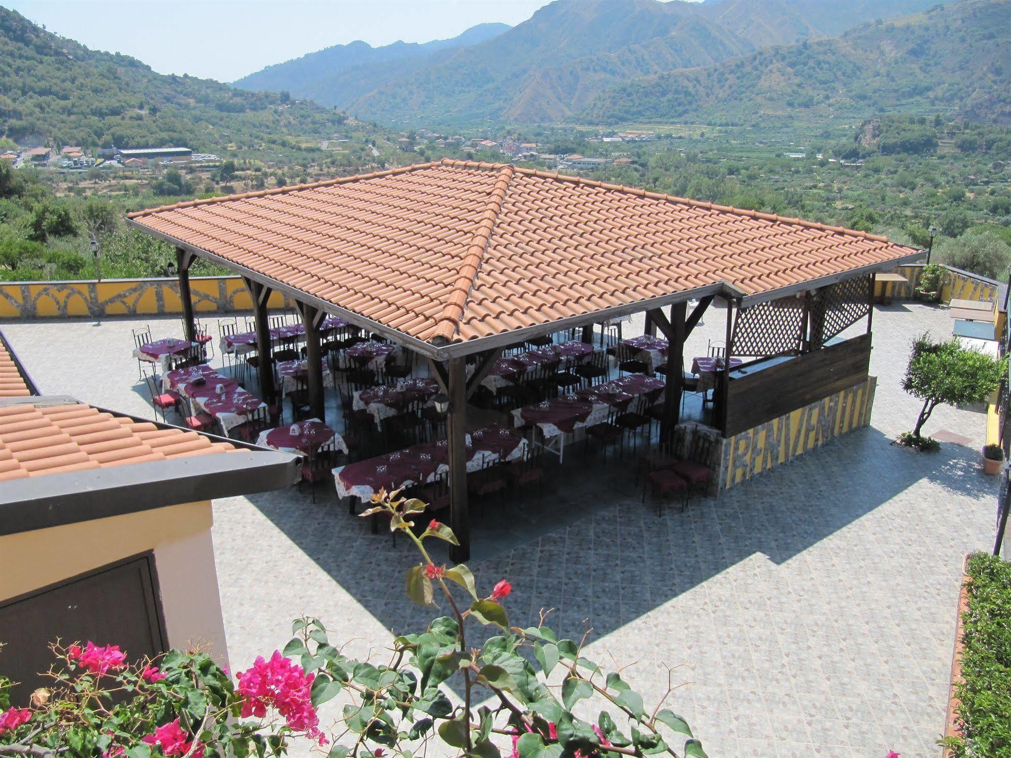 Agriturismo Ghiritina Francavilla di Sicilia Luaran gambar